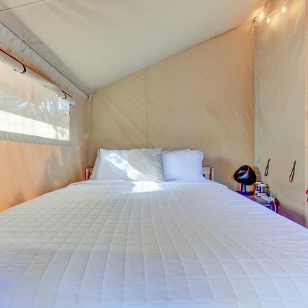 12 Fires Luxury Glamping With Heating #2 Hotel Johnson City Buitenkant foto