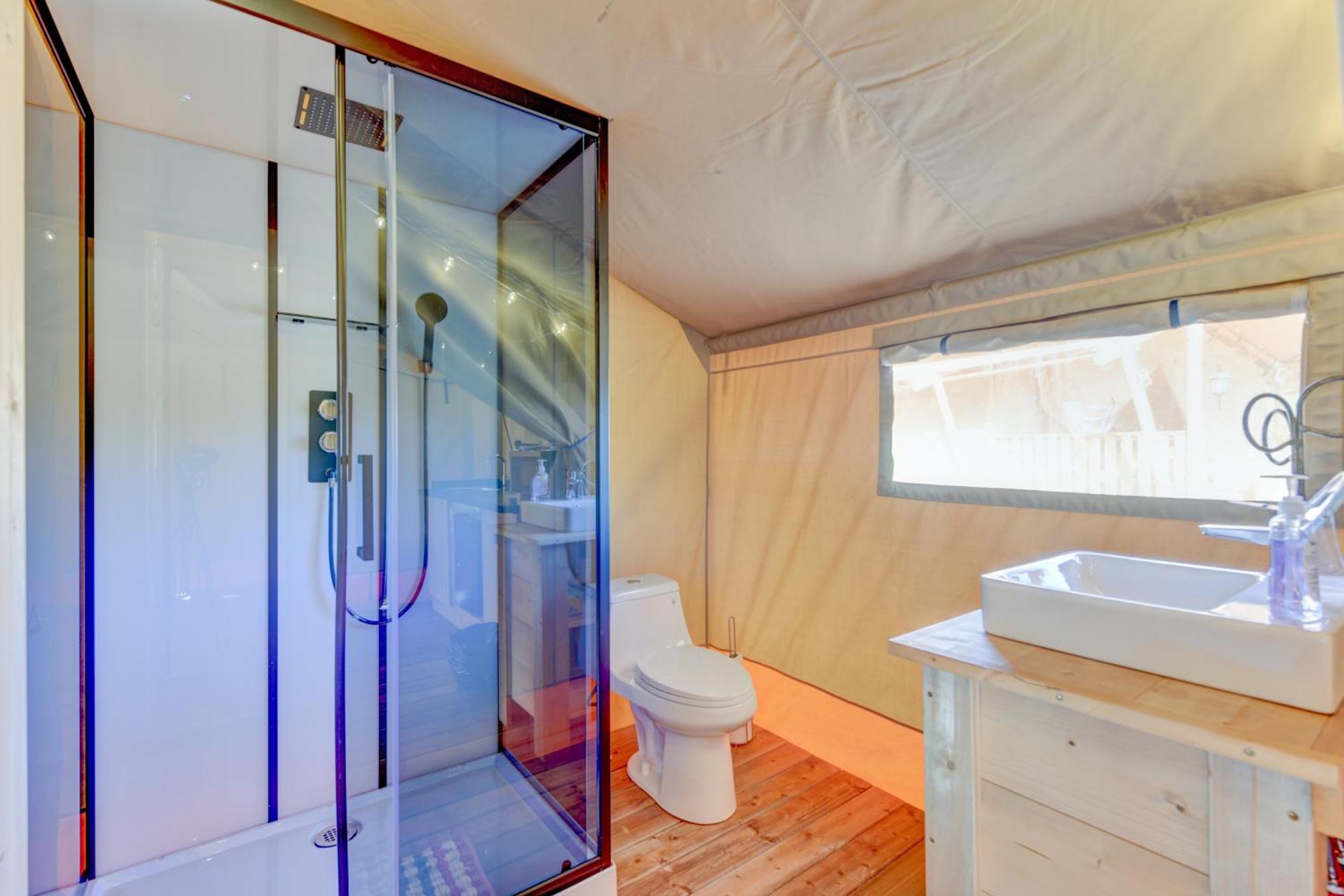 12 Fires Luxury Glamping With Heating #2 Hotel Johnson City Buitenkant foto