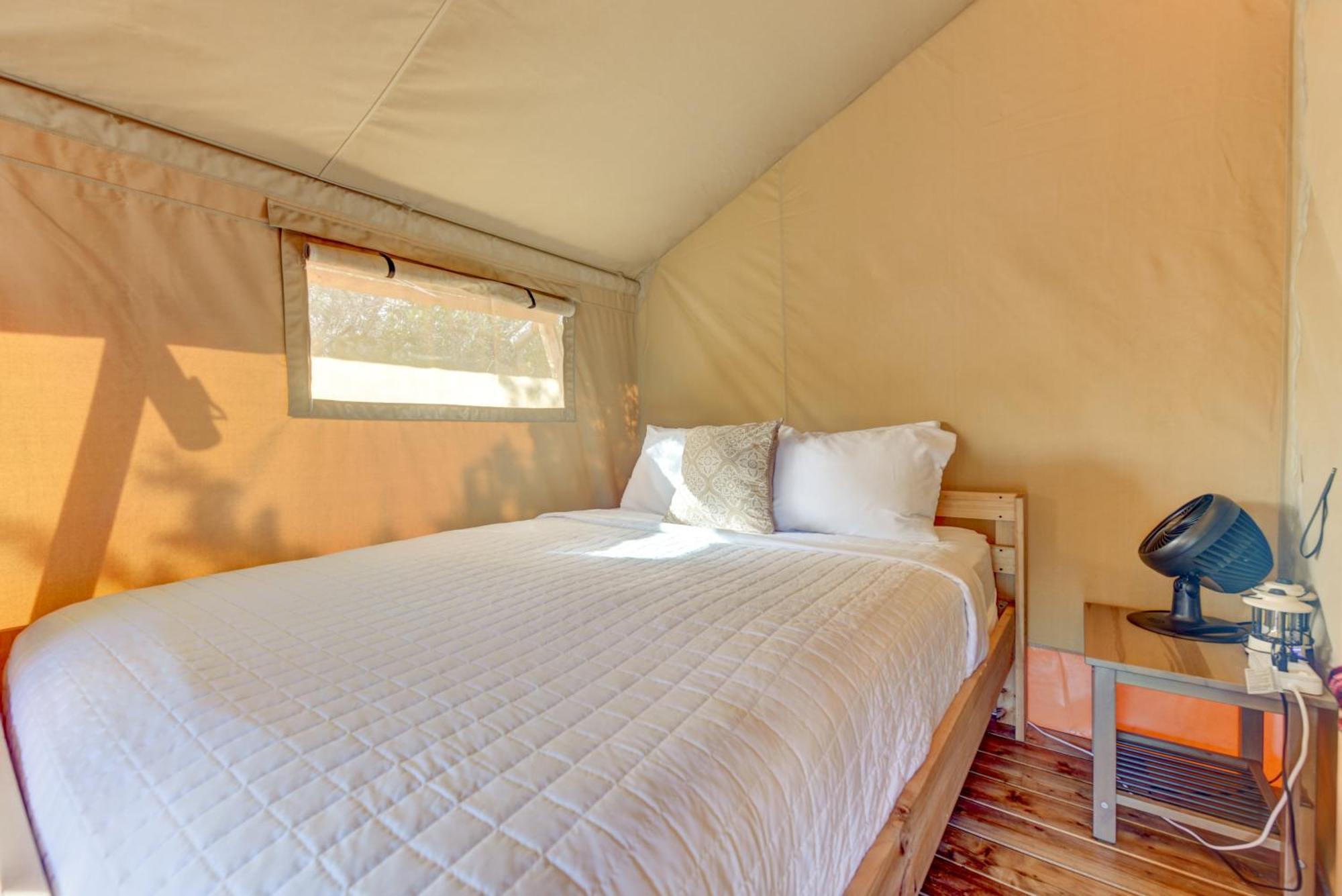 12 Fires Luxury Glamping With Heating #2 Hotel Johnson City Buitenkant foto